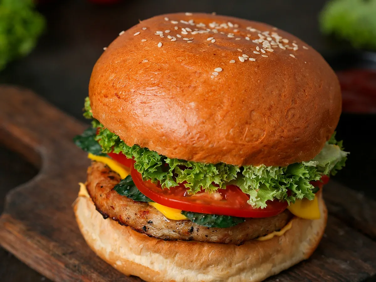 Chicken-cheese-burger